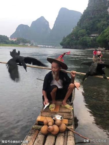 class="ref" data-ctrid="naepu8k">黄桥任,化名黄四六,20元人民币老