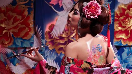 相关标签 艺伎性感纹身酥胸和服 内容简介 艺伎回忆录壁纸,在艺伎业从