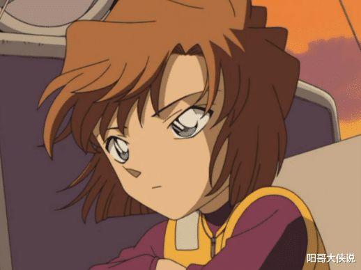 《柯南》灰原哀是悲伤人物,认识柯南后,完成了自我救赎