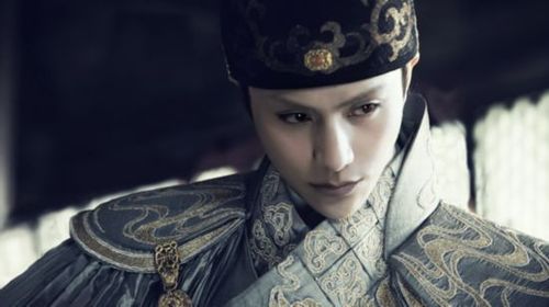 曾记否,当年的当红小生陈坤,如今已贵为东厂厂花.