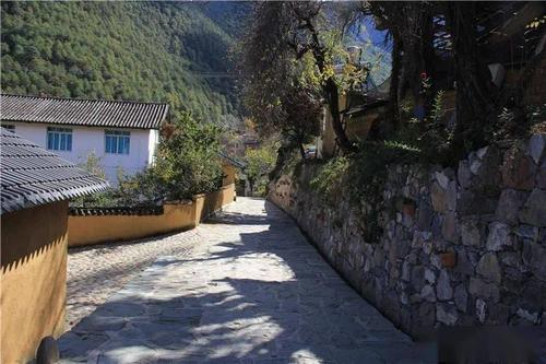 迪庆州维西县塔城镇启别村