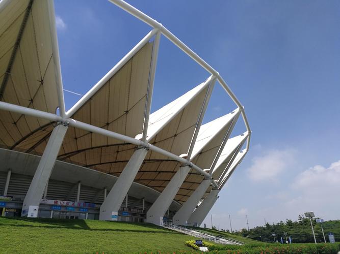 座落在佛山顺德乐从的佛山新城,是著名的佛山市新地标建筑