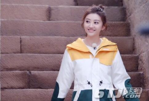 香港六合彩55期官方网 :景甜奔跑吧实力圈粉 2017景甜参加的综艺有