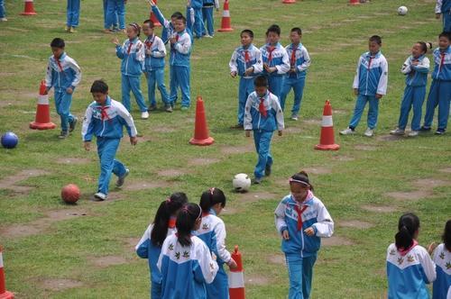 小学生户外活动游戏方案-38页