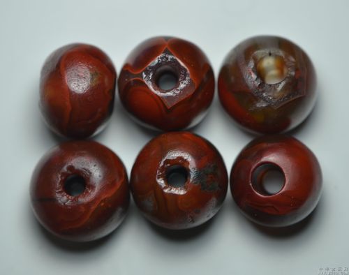 战国红缟玛瑙珠
