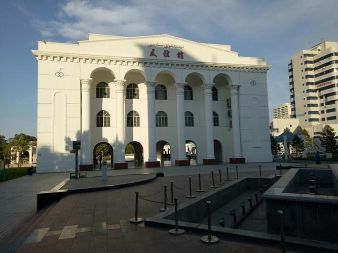 2018-8-4克拉玛依人民广场,世纪公园