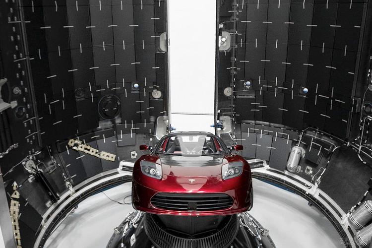 伊隆·马斯克和他的spacex