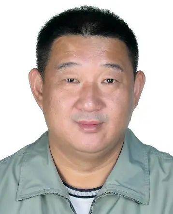 哈尔滨市公安局关于征集安岩等人黑社会性质组织违法犯罪线索的通告