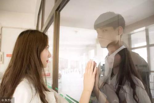 女生要不要主动追求喜欢的男生?