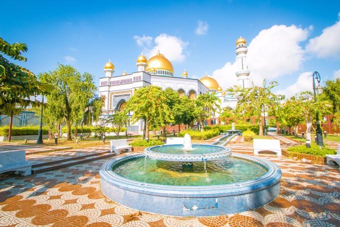 国土面积还没有上海大的文莱,处处是美景