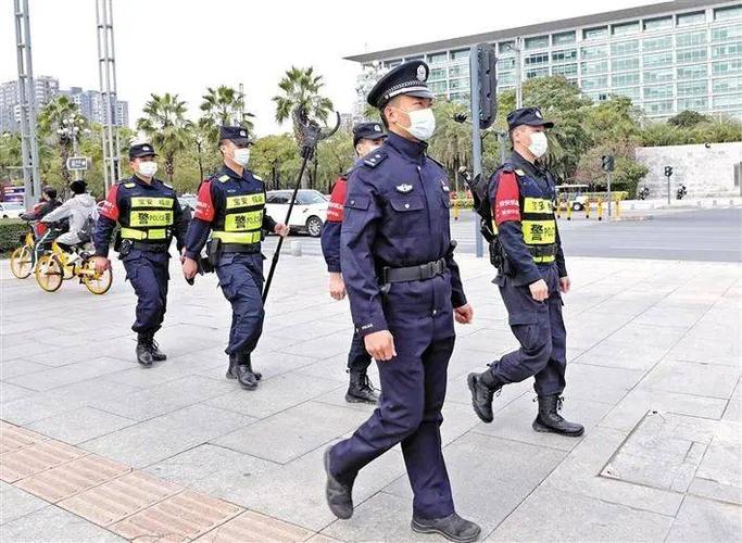 首个警察节,他们坚守岗位护平安