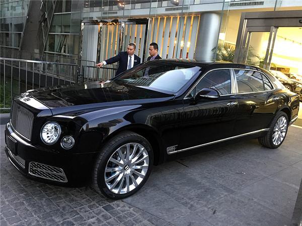 宾利慕尚加长ewb劳斯莱斯幻影竞争对手