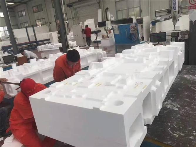 泡沫雕塑雕刻机,eps泡沫雕刻机-济南领展机械设备有限