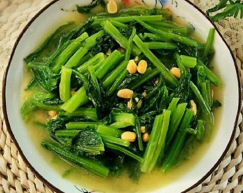 春分记得吃春菜,掌握一个技巧,春菜口感脆嫩,颜色翠绿