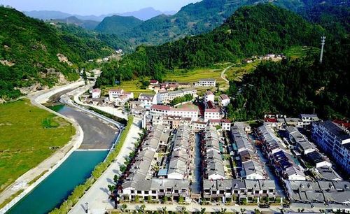 在中坝作坊小镇,遇见真实生活