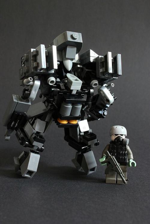 绯色小肉卷的相册-我心水的那些乐高moc机甲!