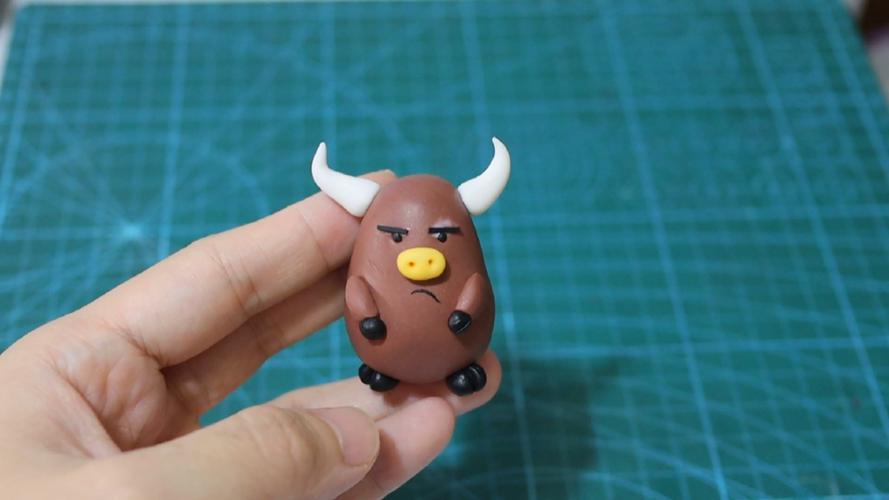 寻找最牛手艺人超轻粘土卡通牛