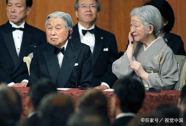 日本天皇换代流程确定,明仁致辞告别,10分钟结束30年