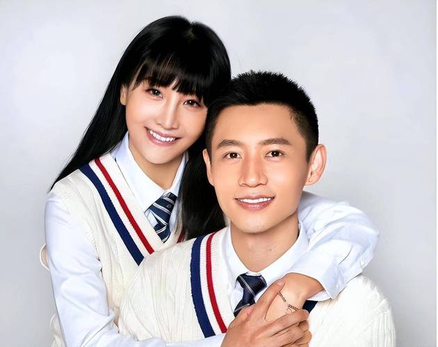 可他与别人的情况不一样"我不能告诉别人,我有女朋友.刚