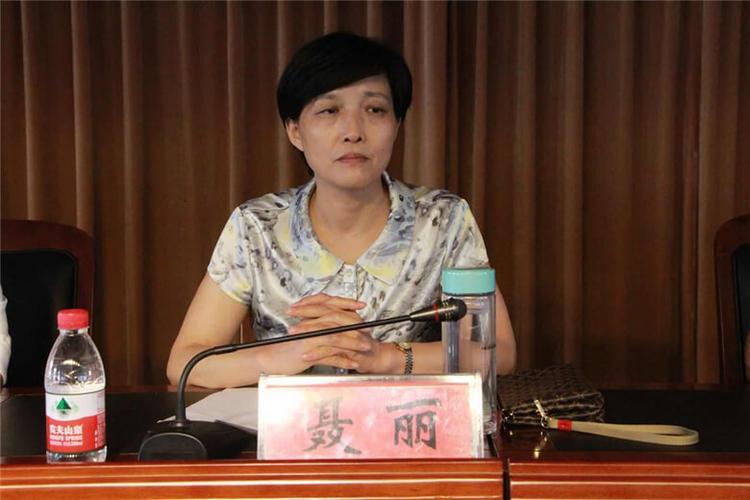 县政府副县长聂丽