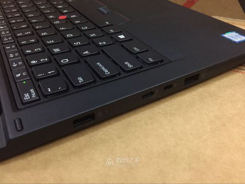 13寸时尚潮流yoga370二合一平板七代i77600u带雷电3接口手笔触屏