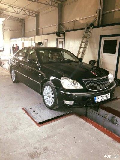 欧洲唯一红旗hq430,审车过了,还没看到用芬兰牌照,期待!