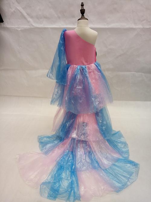 女童拖尾环保演出服幼儿园手工制作舞台亲子时尚走秀表演服连衣裙