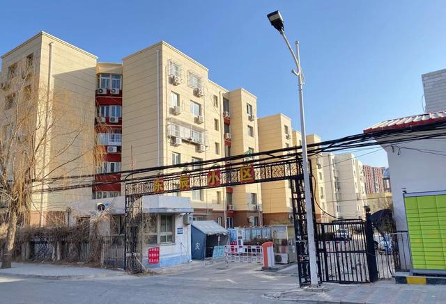 老旧小区治理难题,今年,天通苑南街道对辖区所有老旧小区进行摸底调查