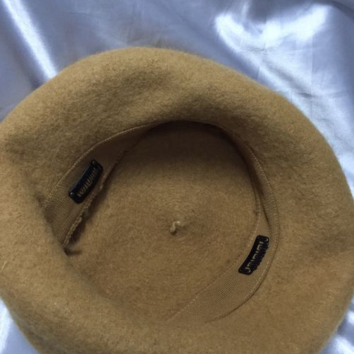 贝雷帽的夹子怎么固定