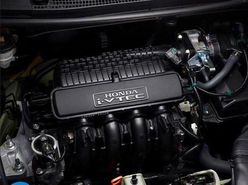 四缸却用8个火花塞,本田飞度发动机有何秘密?