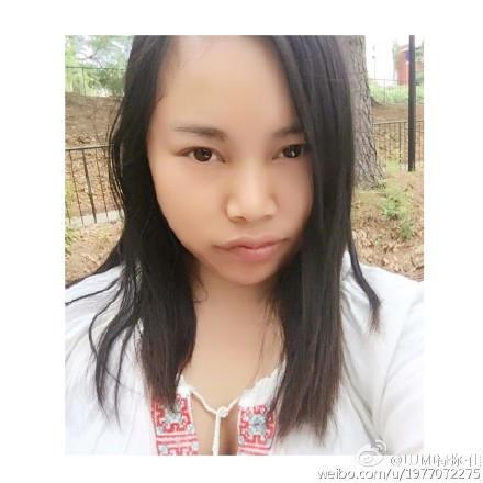 凤姐自拍再秀好身材 若喜欢大胸,凤姐也很美