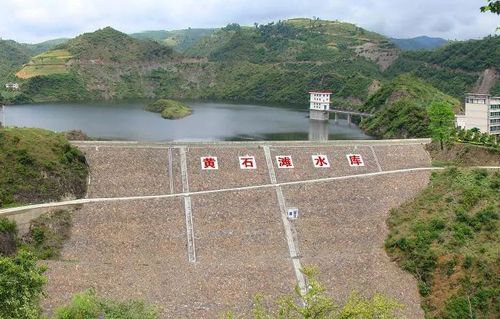 来点物理 | 奇妙的虹吸管