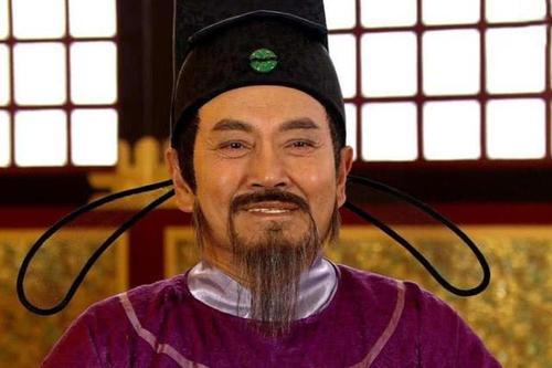 76岁老臣李善长回家养老,朱元璋为何却下令满门抄斩?