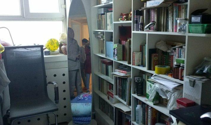 阿克苏市阿克苏 职业技术家属院 3室2厅1卫 106.76平米