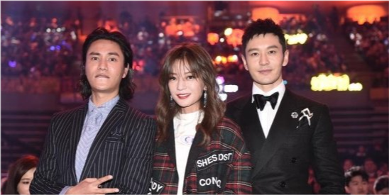 赵薇被封杀那一晚,陈坤和黄晓明的选择,让人看出了谁是真性情