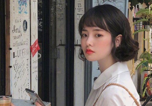 2020年流行的学生头该怎么剪 没有女生不爱最流行的短发学生头