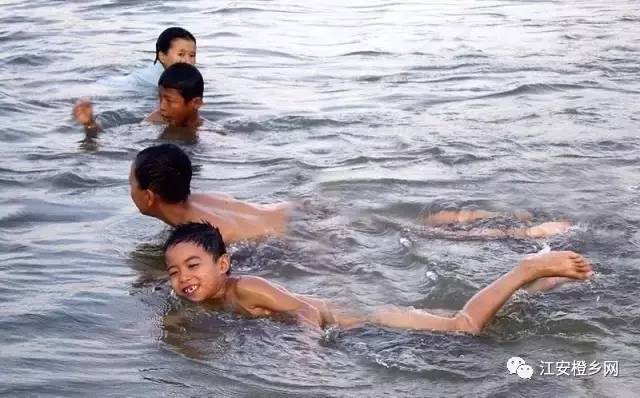 江安阳春镇两男孩洗澡至今下落不明,底蓬镇一
