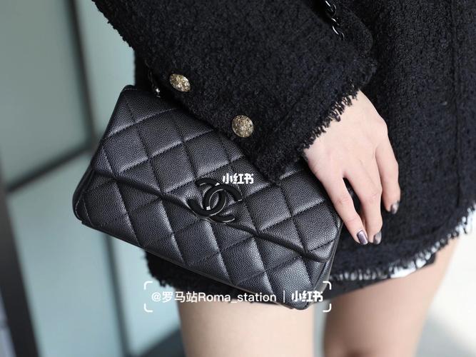 chanel 现货 2021度假早春系列 新款口袋包_香奈儿怎么样_简约风_斜