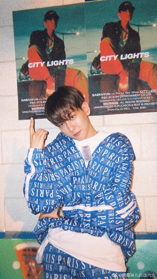 【拍立得】边伯贤 candy 52020458020401020453