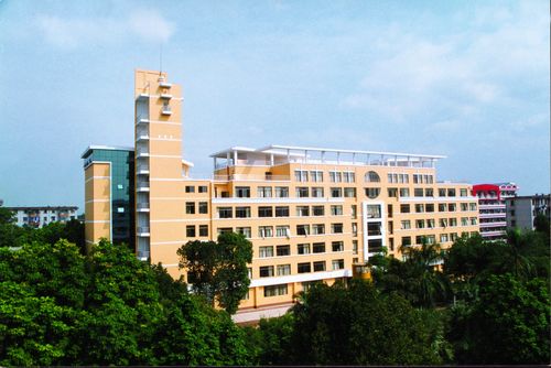 明秀校区一号教学楼,莲湖阶梯教室
