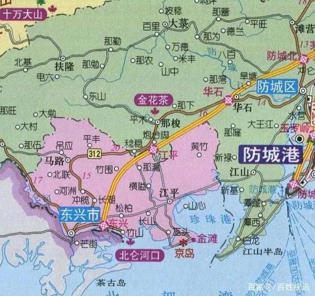 广西东兴市有16万人口,这里与越南芒街只隔着一条北仑