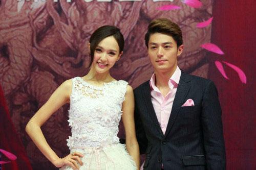 图唐嫣霍建华曝恋情前任陈乔恩大方祝福