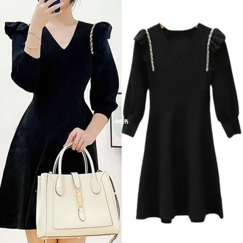 ootd|黑色荷叶边链条v领针织连衣裙_ootd_连衣裙_针织