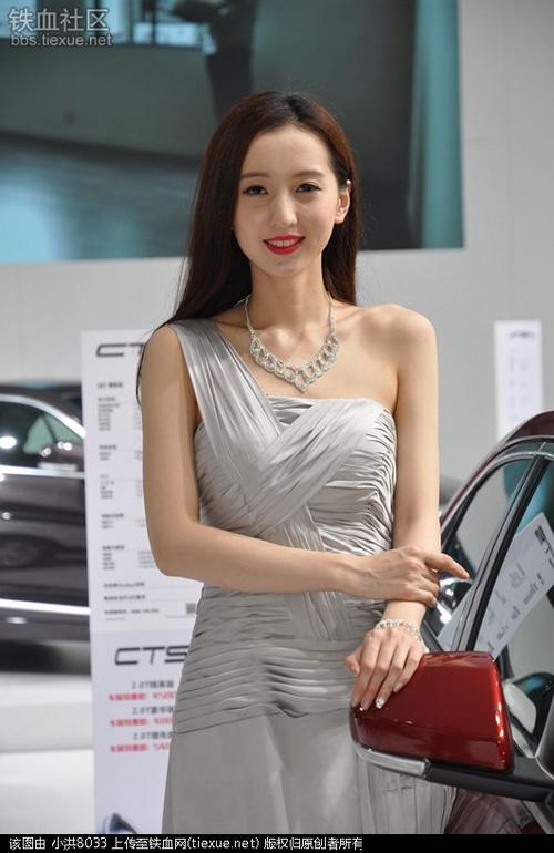 [原创]湖南五一车展 靓女车模的神情与风采 小洪8033 2015/5/18 11:54