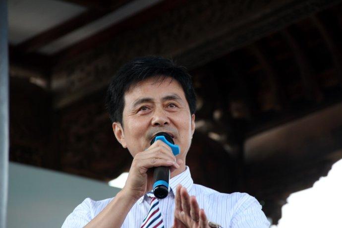 上海淮剧团著名演员梁伟平