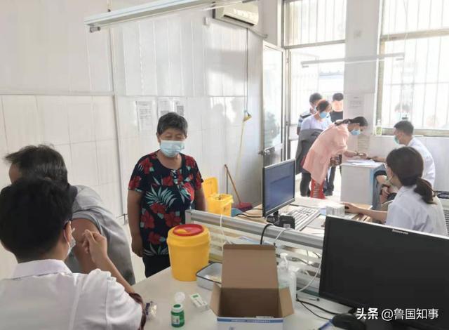 济宁曲阜市防山卫生院有序开展新冠疫苗免费接种工作