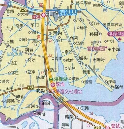 位于苏皖交界的江苏泗洪县双沟镇,有10万人居住,这里