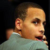 库里微信头像 nba球星库里高清头像图片【点击鼠标右键下载】