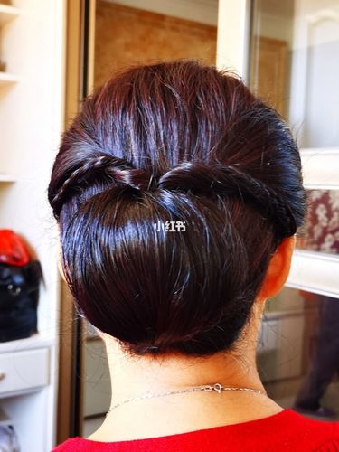 简单又好看的喜婆婆发型来喽