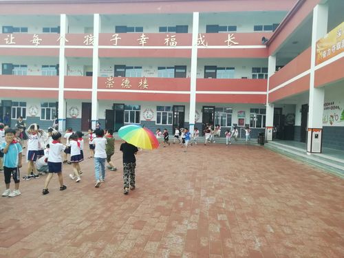 容城消防大队来到北张小学进行消防知识专题讲座